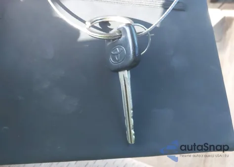 2004 Toyota Camry Le из США, поврежденный, VIN 4T1BE32K74U887004